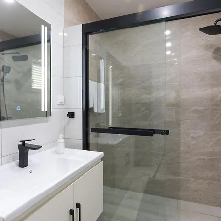 Vikendica Theresia By Interhome *