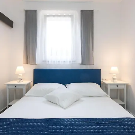 Theresia By Interhome Vikendica Vantacici
