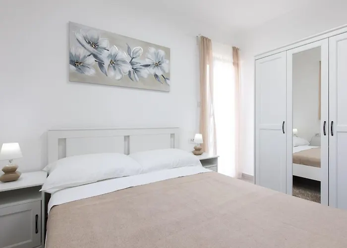 Theresia By Interhome *