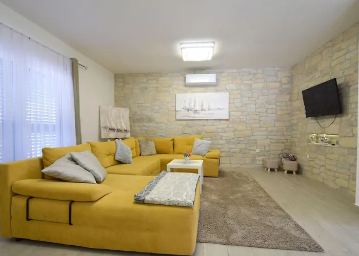 Сasa de vacaciones Theresia By Interhome Vantacici